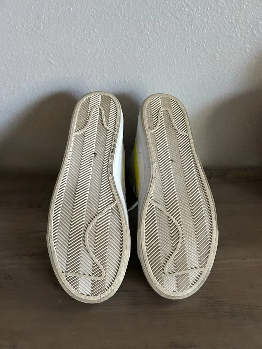 Mens 9.5 Nike Blazers